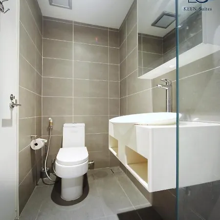 Keen Suites-Riverson Kota Kinabalu Exterior photo
